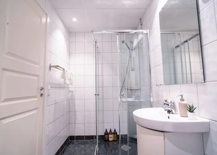 Διαμέρισμα Seafront Apt. With Elevator And French Balcony Μπέργκεν